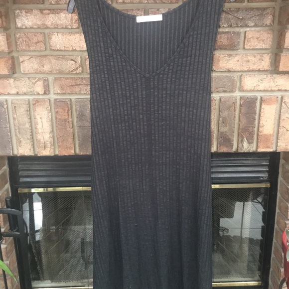 Black sheath dress with corset detail - Picture 5 of 8